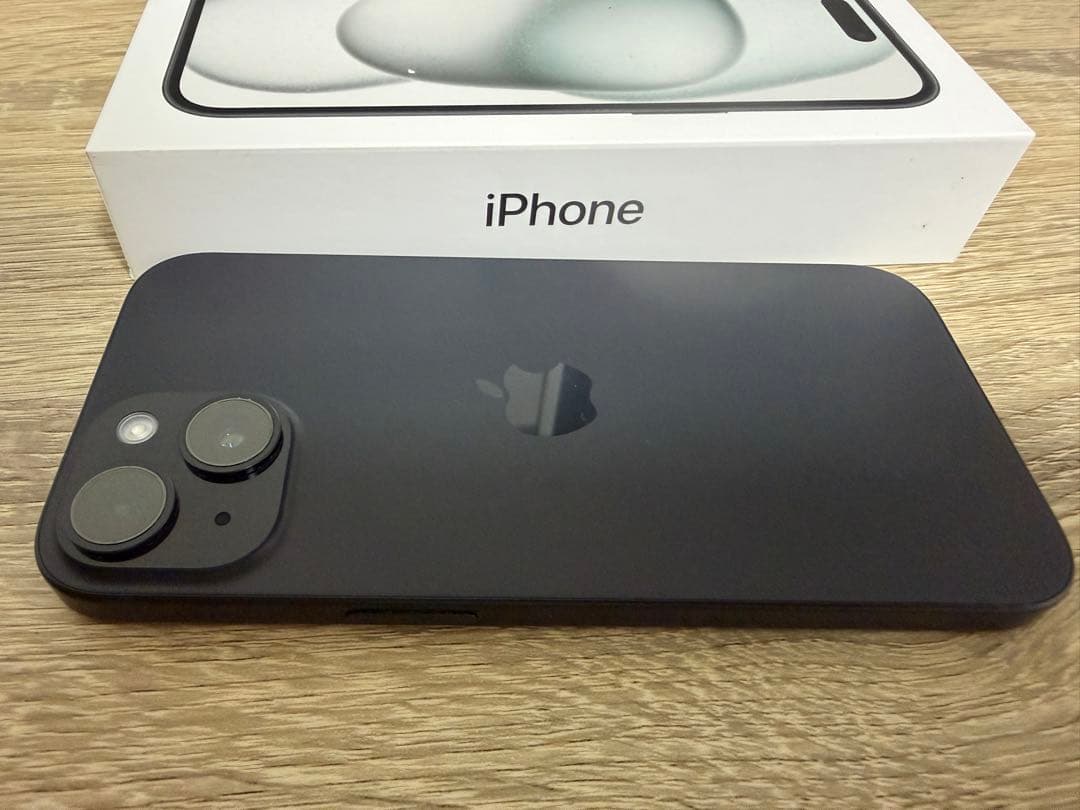 【美品】iPhone 15 128GB ブラック SIMフリー　バッテリー87%