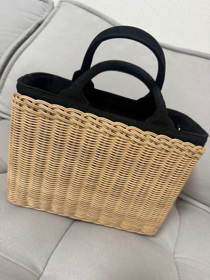 PRADA ラタン トートバッグ ベージュ/ブラック