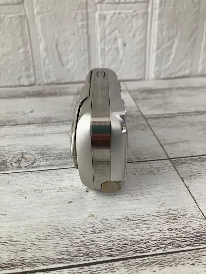 OLYMPUS 3.2MEGAPIXELデジカメコンパクト