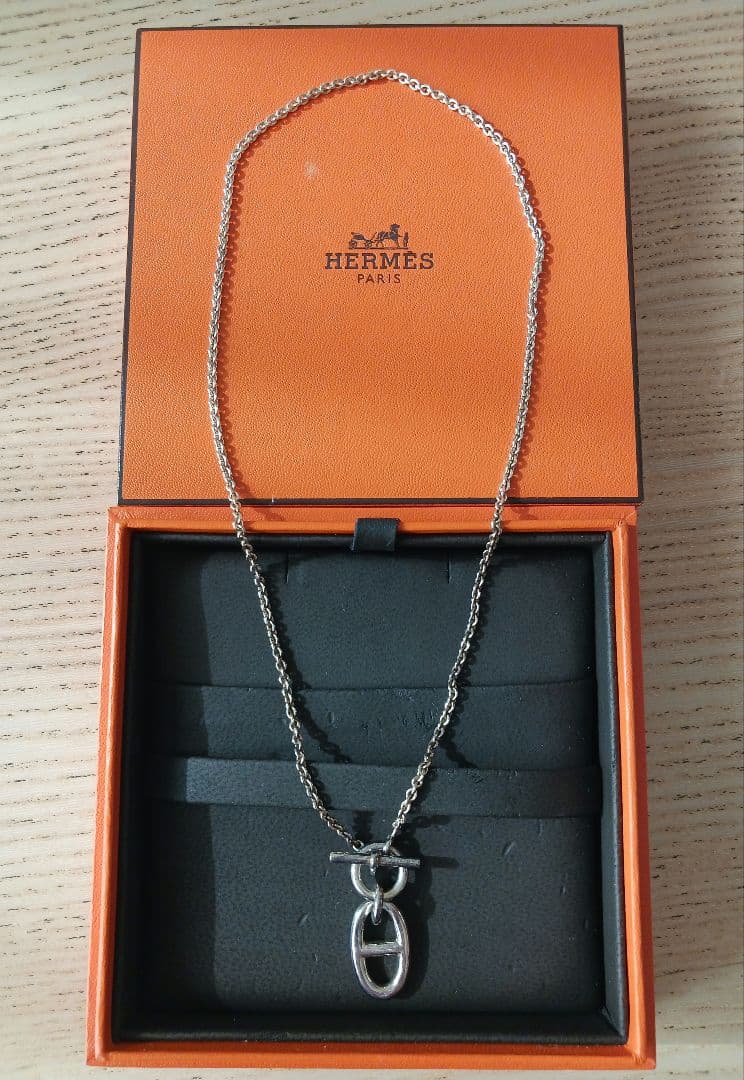HERMESネックレス