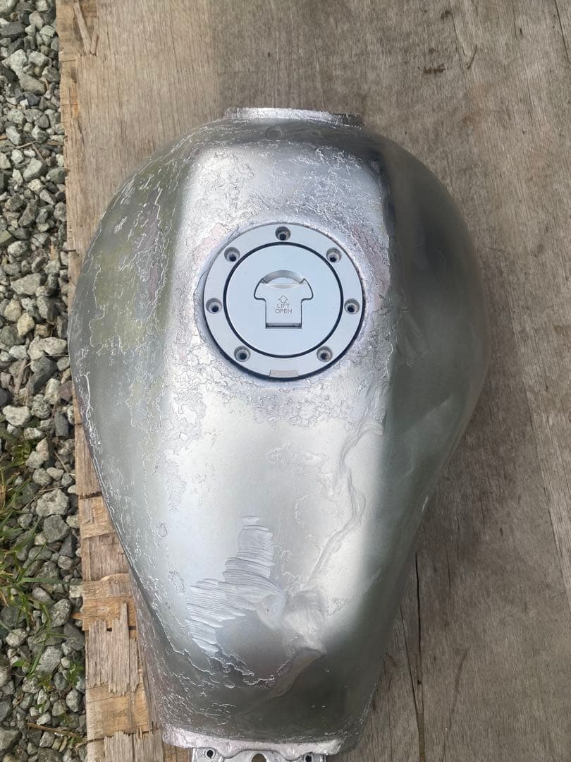 HONDA cb400sf nc31 〜96 バイクタンク　貴重