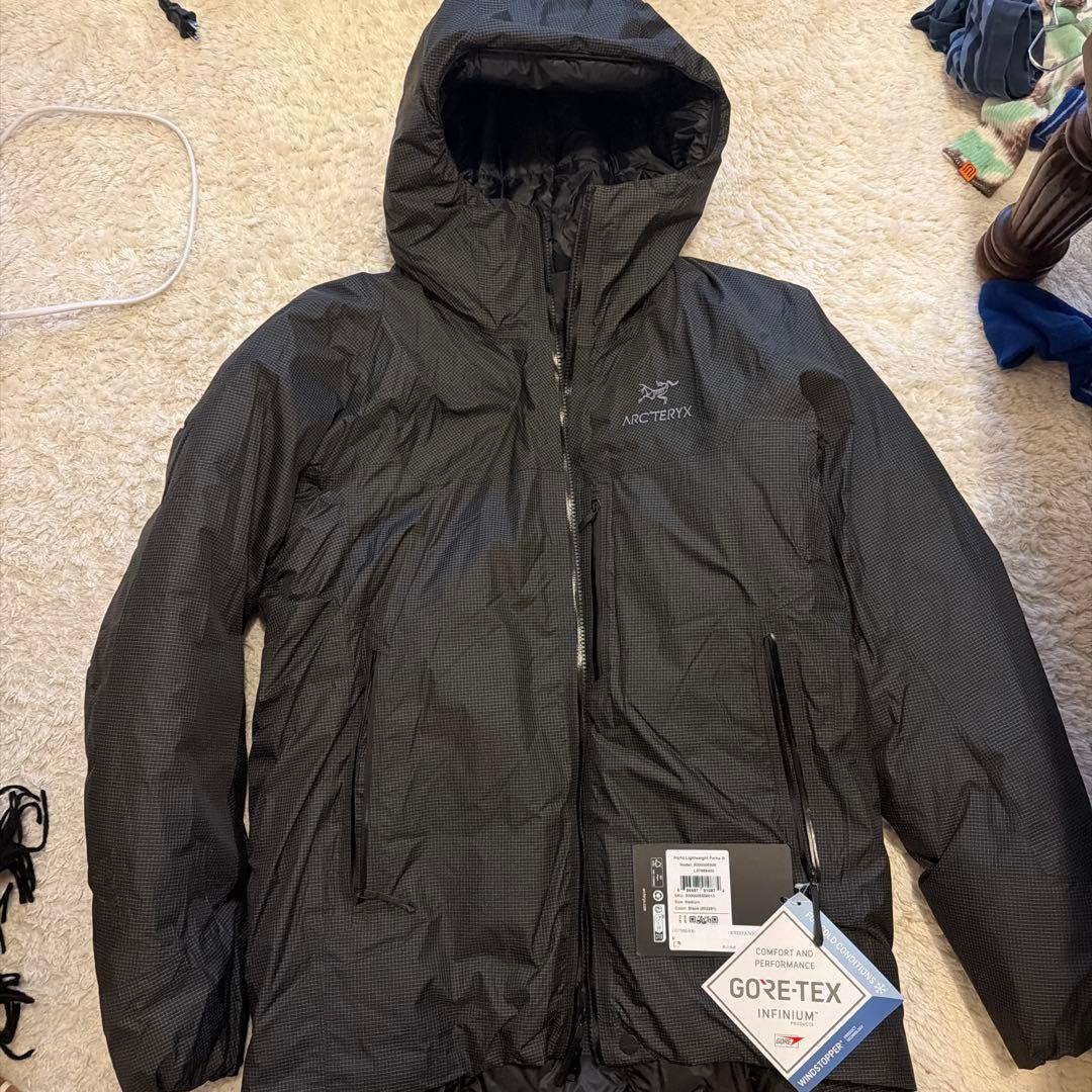 Arc'teryx Alpha Lightweight Parka M ブラック