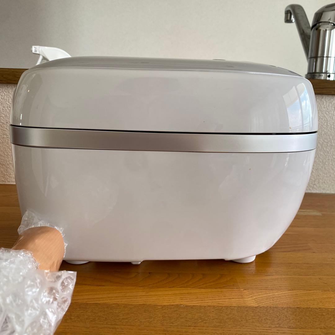 圧力IH炊飯器 / 3.5合 / 2023年製 / TIGER / 土鍋かまど釜