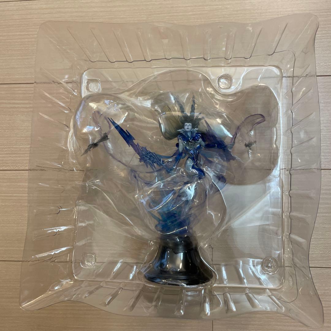 FINAL FANTASY XIV 氷の神 フィギュア