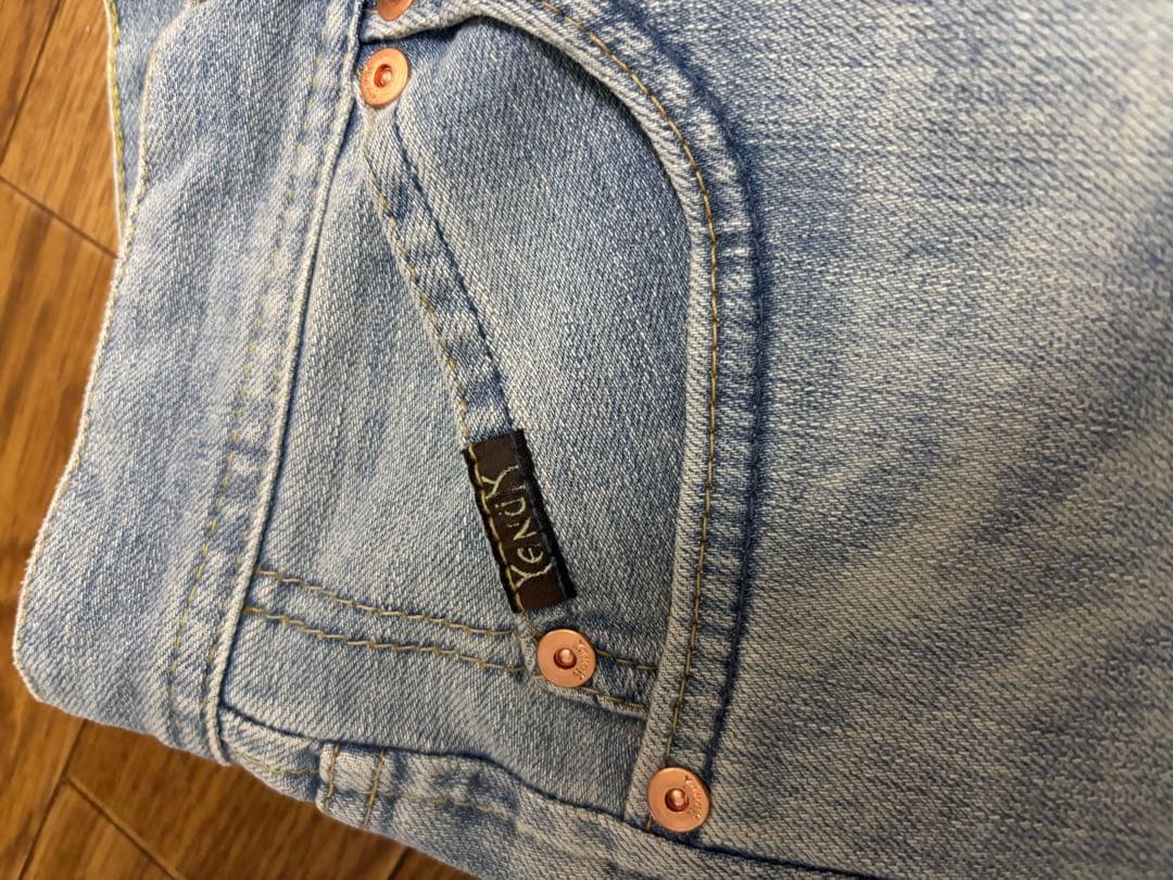 タグ付きYANUK クラシックストレート BEN ストレッチ 30 ヤヌーク