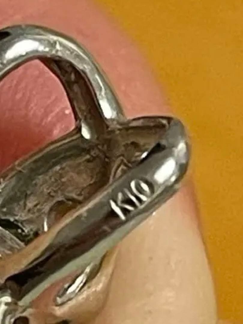 【8月誕生石】ペリドットオーバルカットペンダントトップ