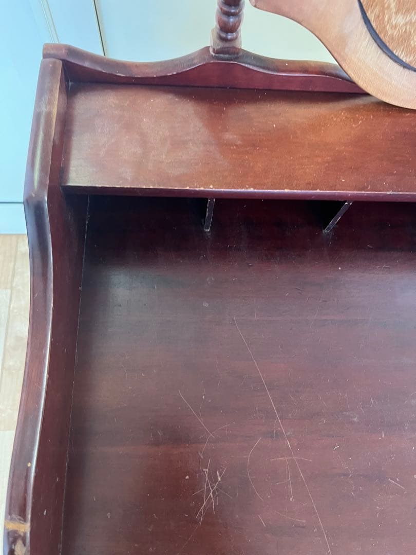 ヴィンテージ　ダークレッド 木製ドレッサー　鏡台　椅子なし　アンティーク