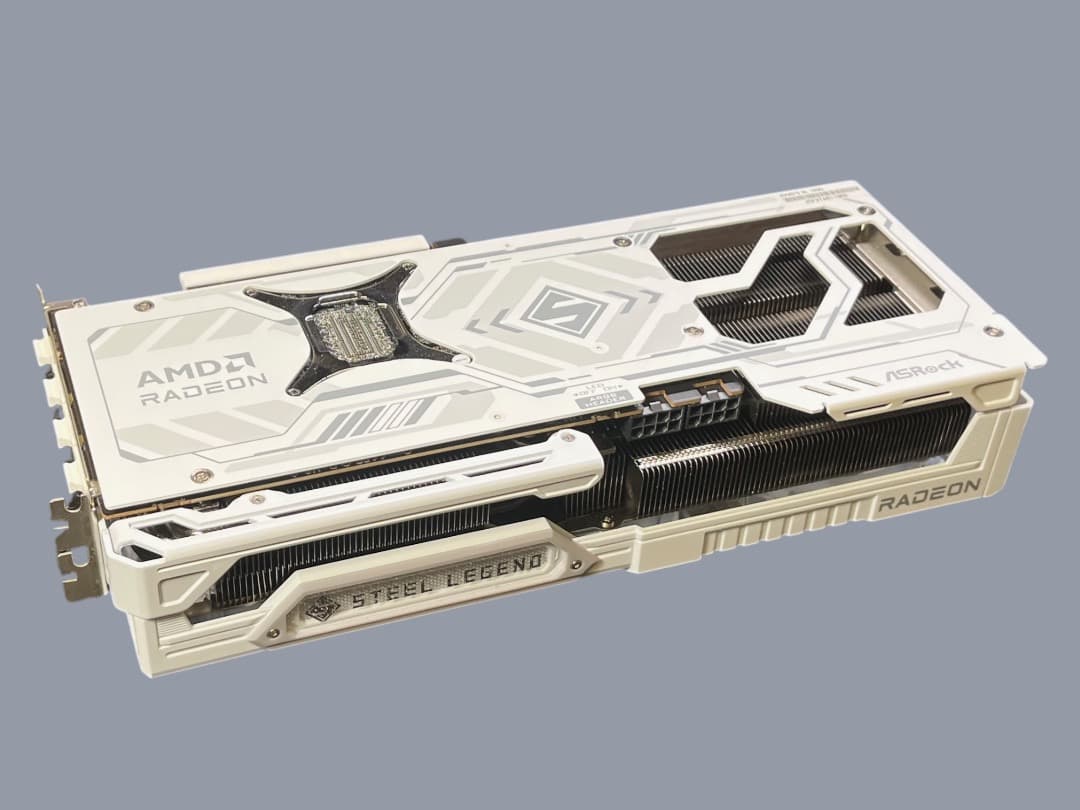 美品　ASRock Radeon RX9070 ホワイト（白）16GB