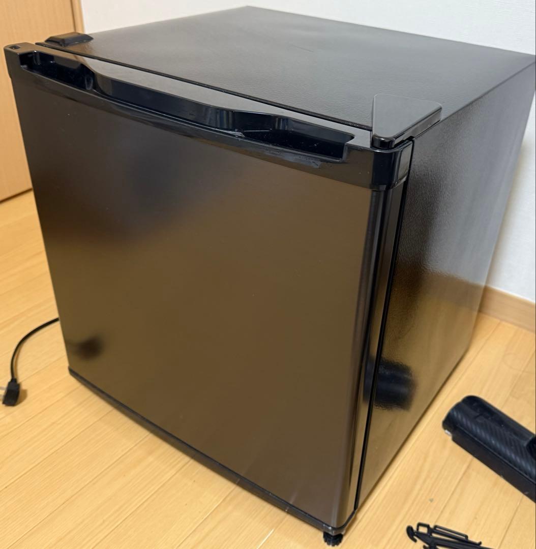 冷蔵庫 46L MAXZEN JR046ML01GM