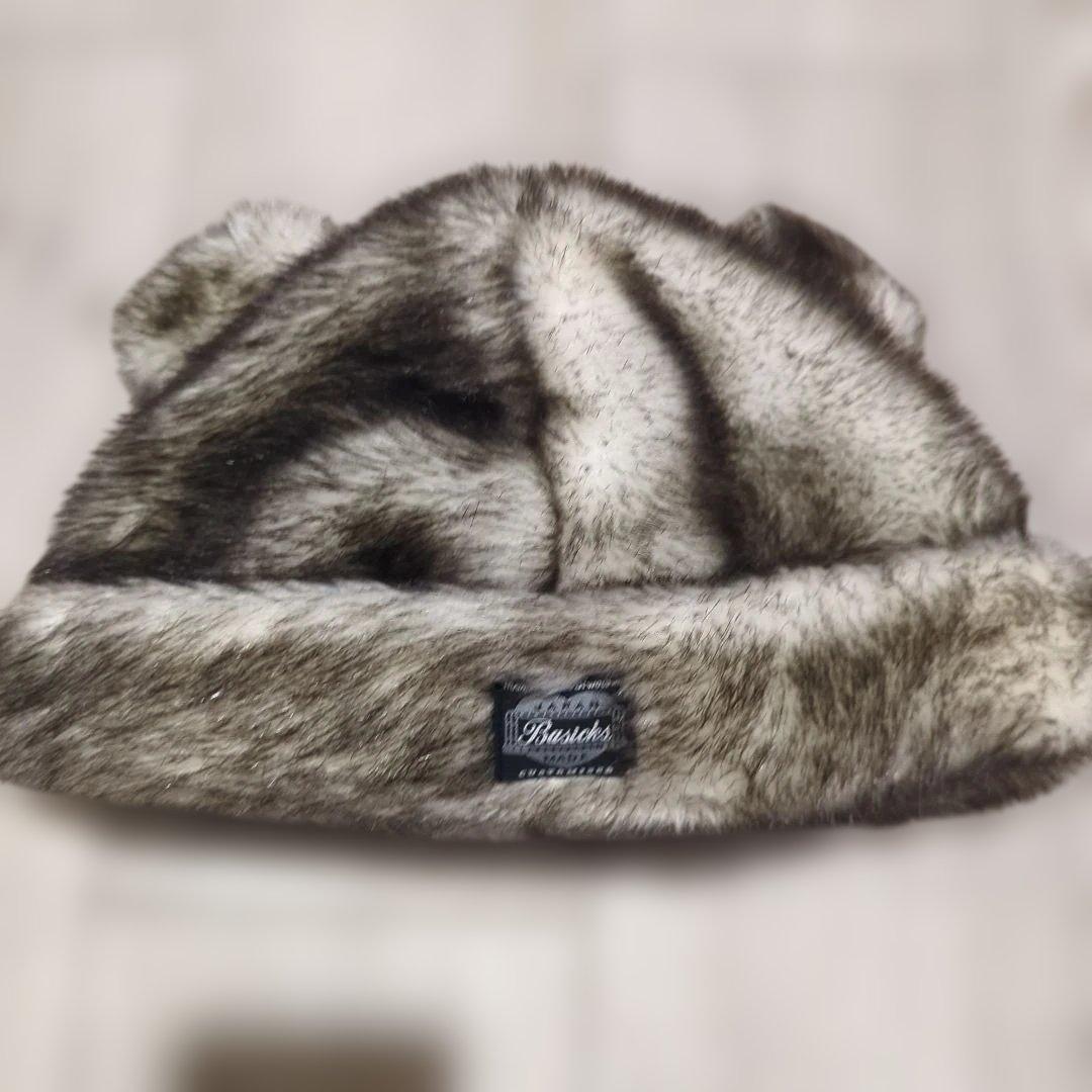 Basicks×nubian別注 ファーベアビーニー