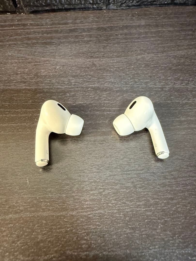 AirPods Pro2 (lightningコネクター)