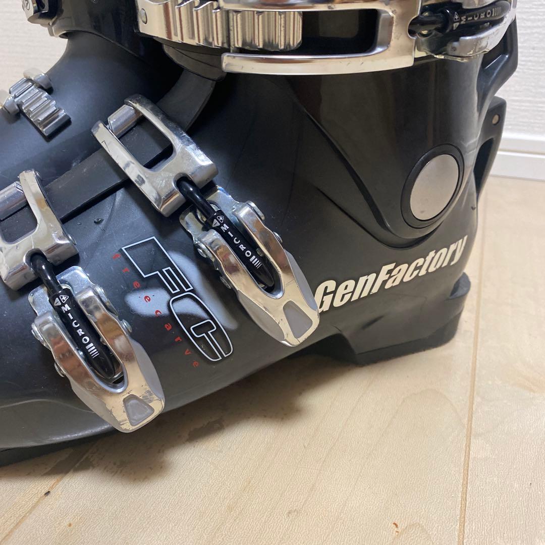 【送料無料_即日発送】スキーブーツ　GENFACTORY FC 26.5cm