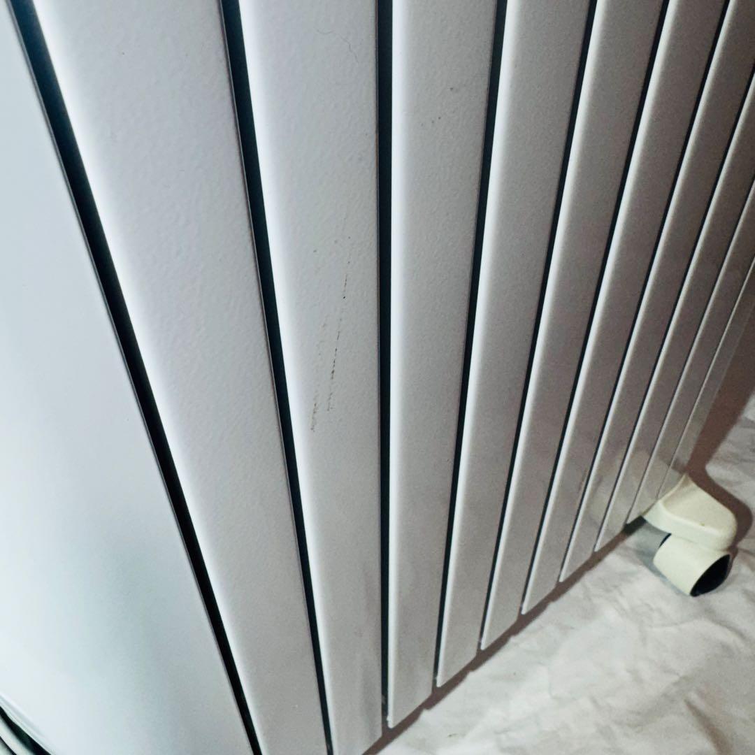 デロンギ　ユニカルドオイルヒーター　RHJ65L0915