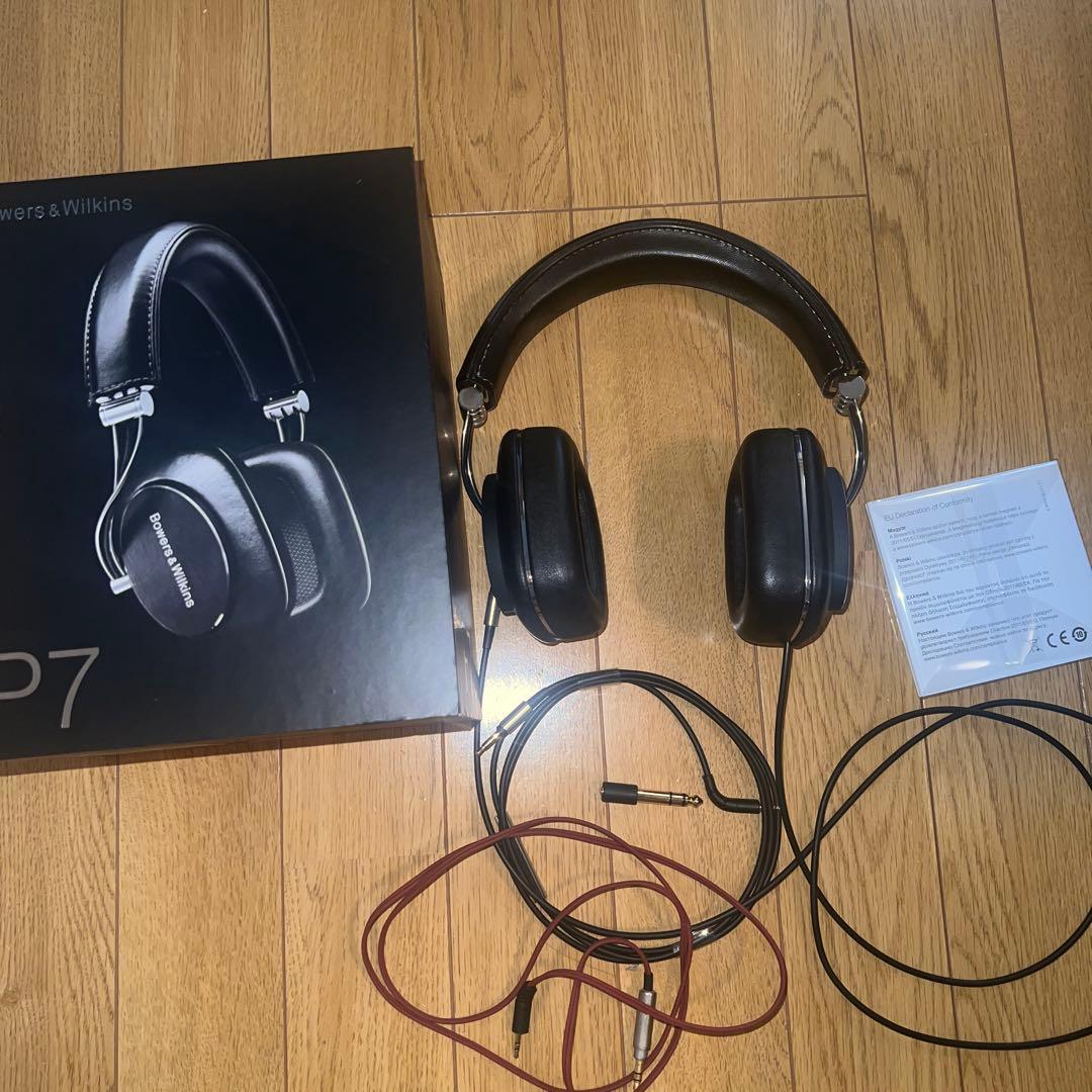 Bowers & Wilkins P7 ヘッドホン 外箱、アップグレードケーブル