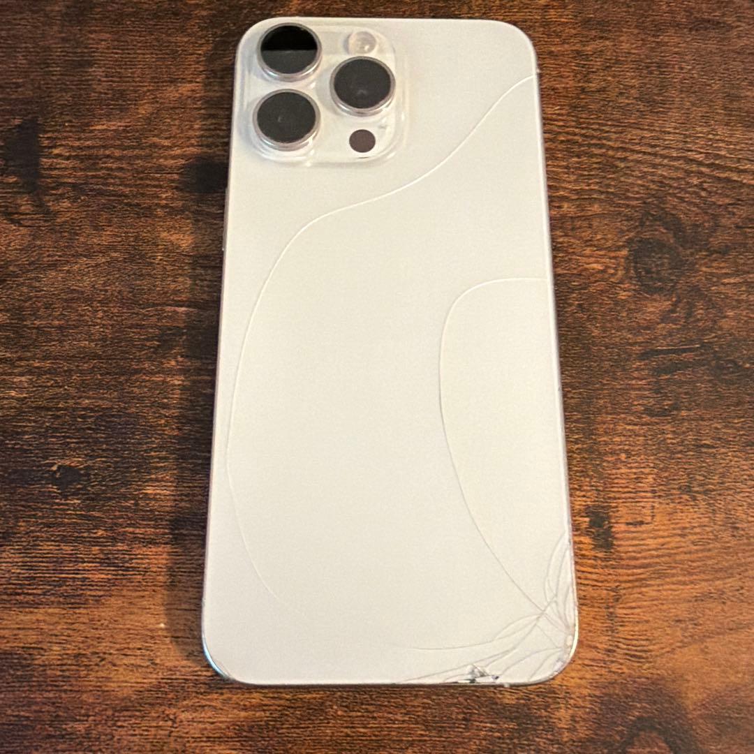 iPhone15 pro max 512GB ホワイトチタニウム