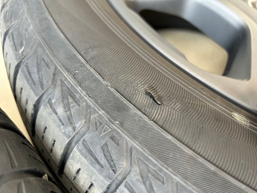 235/55/R19 タイヤホイールセット　送料込（たのメル便）