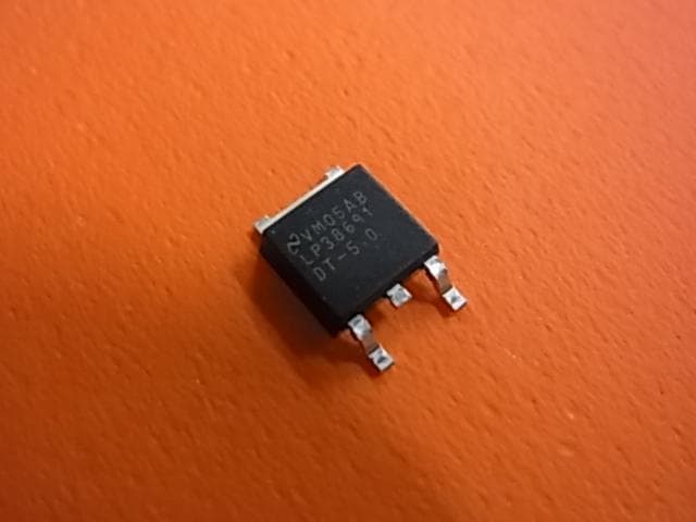 LP38691DT-5.0 85個 5V/500mA 低ドロップレギュレータ