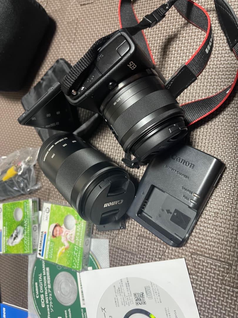 Canon M100 キヤノンM100