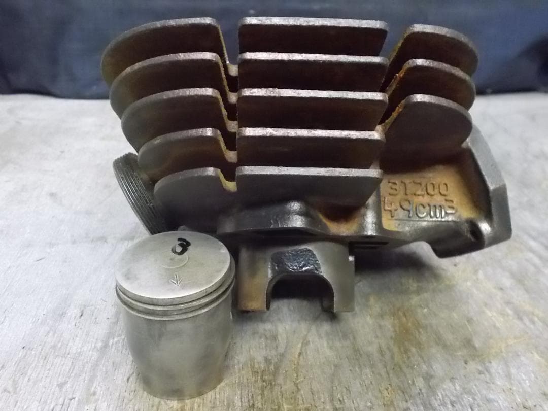 MR50(後期),3T2シリンダー,ピストン set,YSR50,RX50,にも