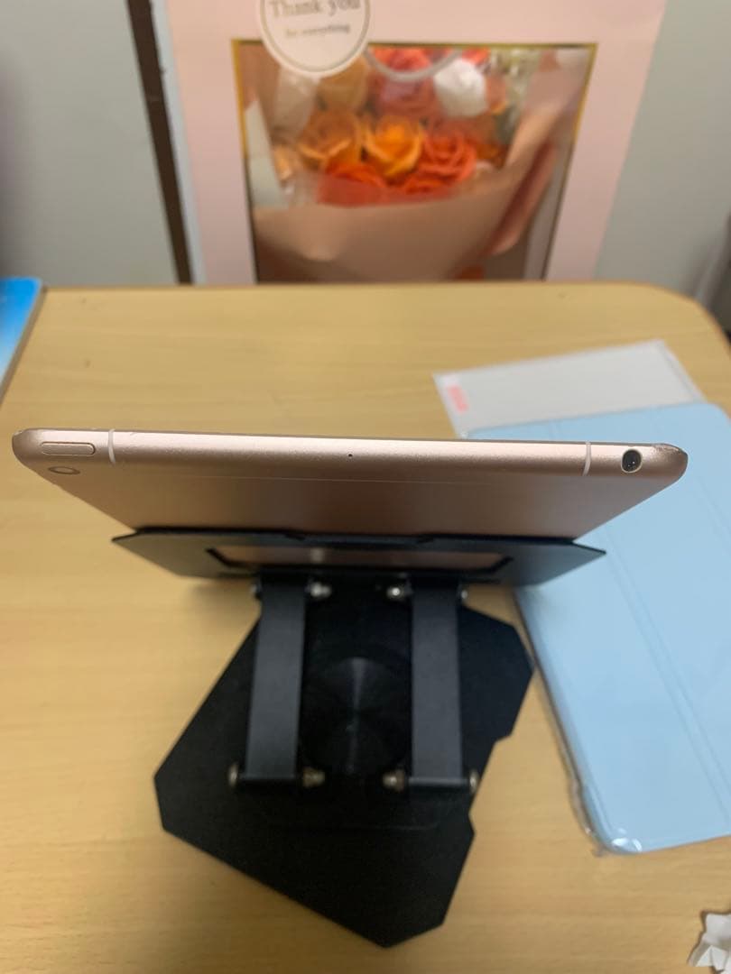 Apple iPad mini 5 Wi-Fi+ Cellular Simフリー