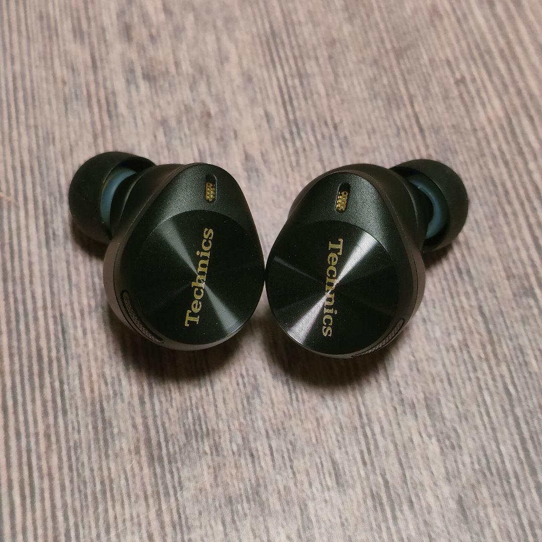 リリ　Technics EAH-AZ80 ワイヤレスイヤホン 超美品