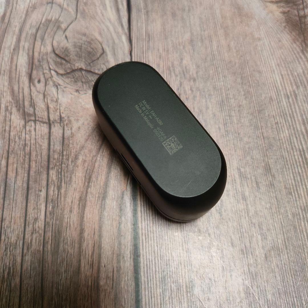 リリ　Technics EAH-AZ80 ワイヤレスイヤホン 超美品