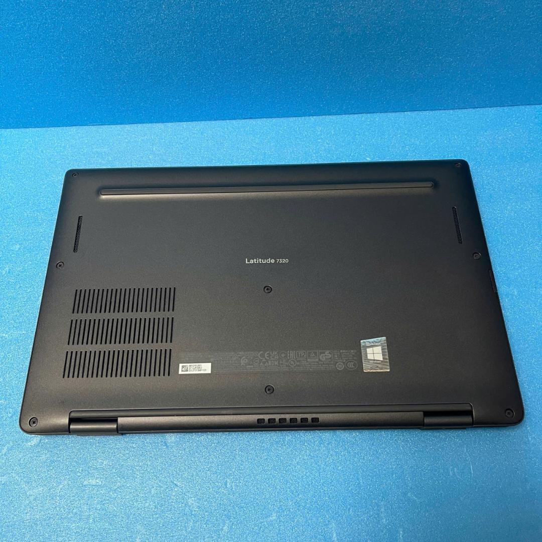 i7 | Dell Latitude 7320 | Office2024付き