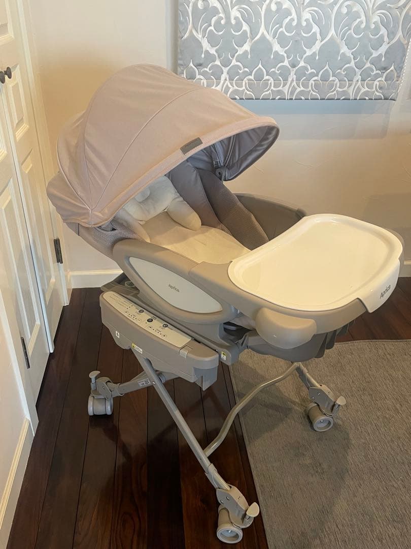 【Aprica 】ユラリズム　オート　プレミアム