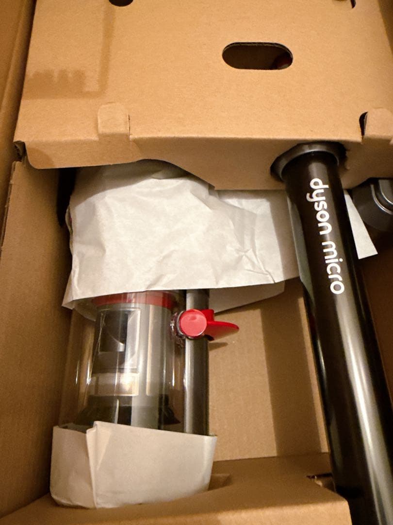 【美品】Dyson Micro Plus コードレスクリーナー SV33 FF