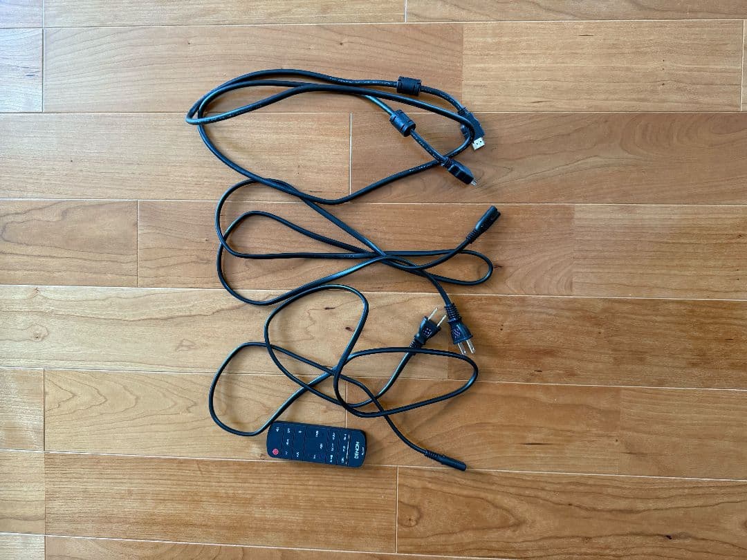 DENON製　2022年製　DHT-S517　サウンドバー