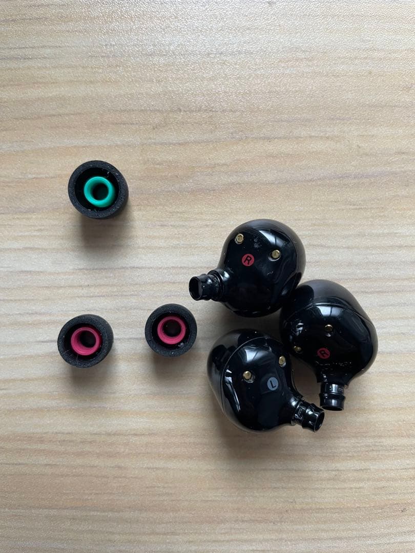 イヤホン SONY WF-1000XM5