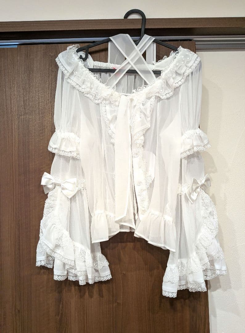 BABY,THE STARS SHINE BRIGHT 姫袖ブラウスシャーリング