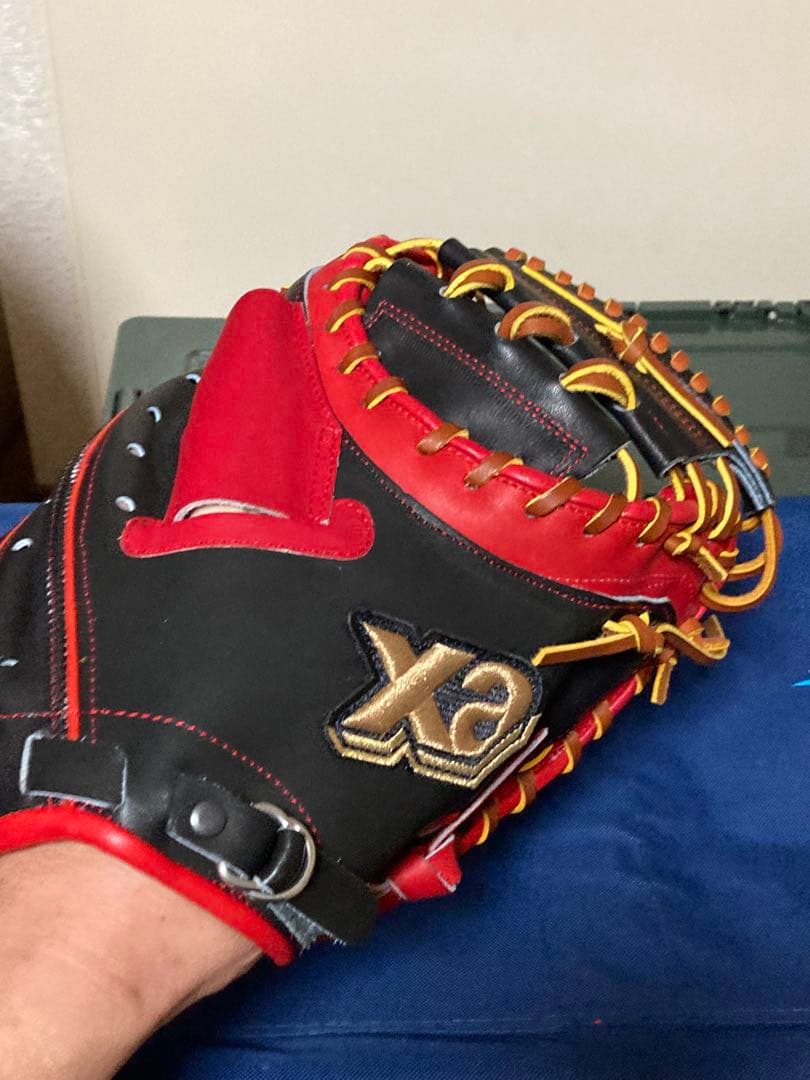 ザナックスBRC2616黒/赤/黄色