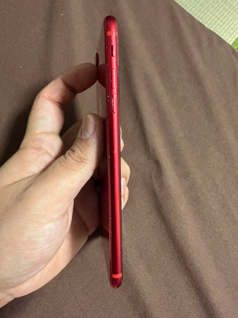 iPhone 8 plus SIMフリー(レッド)256GB 本体