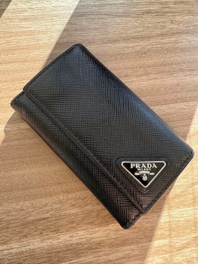 プラダ　三角ロゴ　キーケース　6連