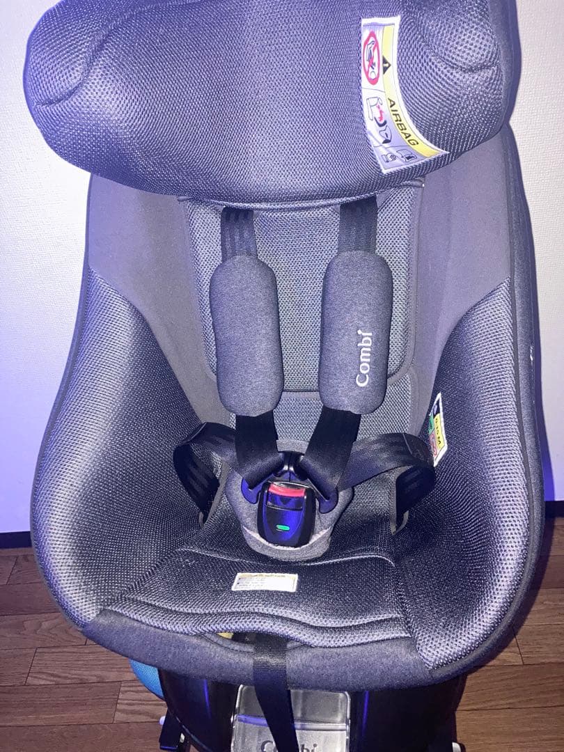 コンビ⭐️クルムーヴアドバンスISOFIXJP590チャイルドシートクリーニング済