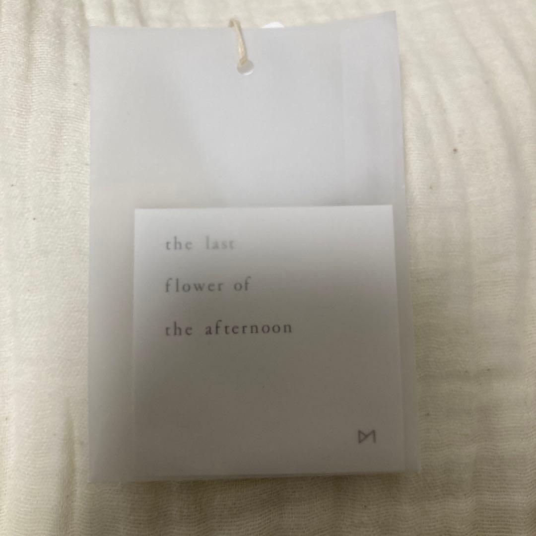 ザラストフラワーオブジアフタヌーン 月暈の TUCKED PANTS