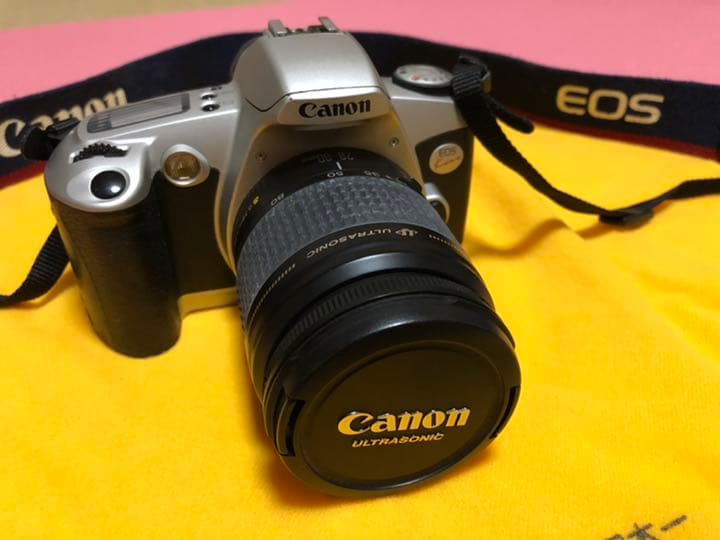 フィルムカメラ Canon NEW EOS KISS(S)