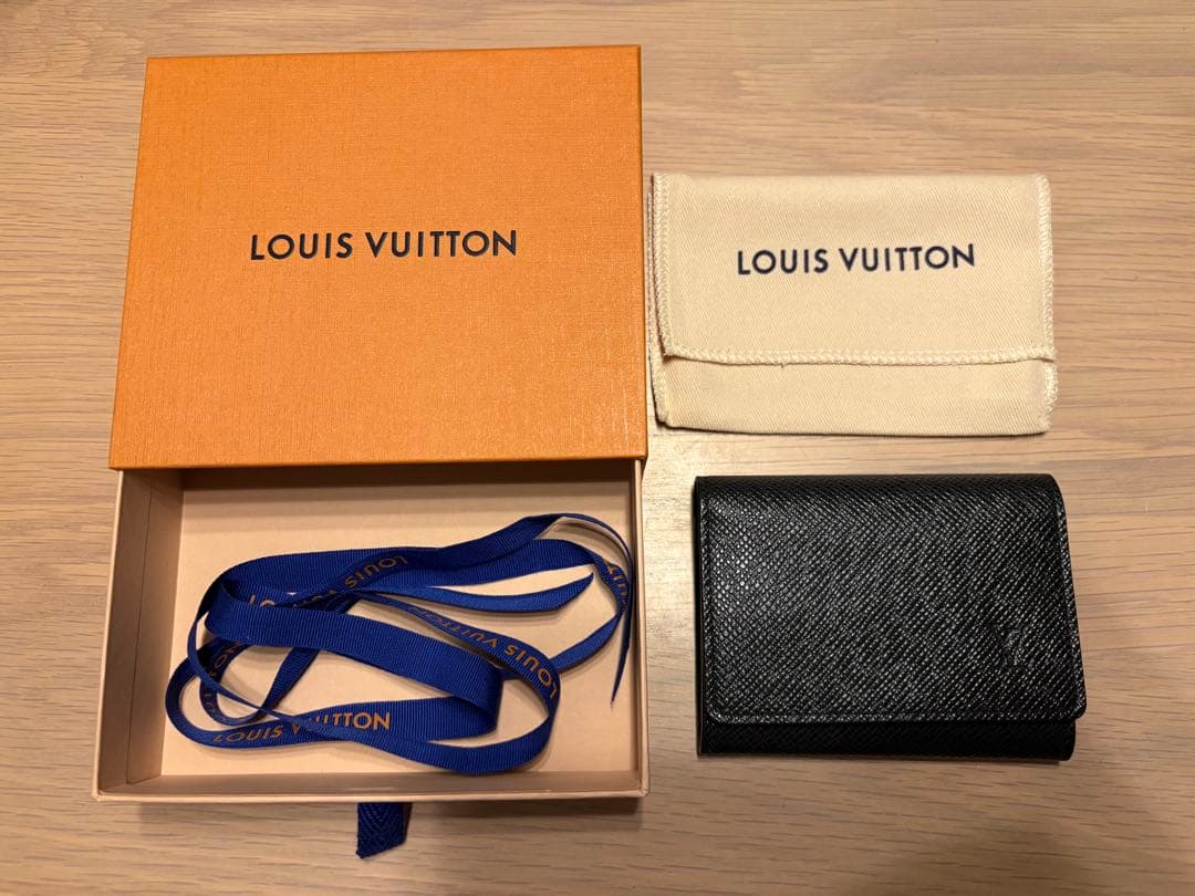 【美品】LOUIS VUITTON ルイヴィトン タイガ　名刺入れ　カードケース