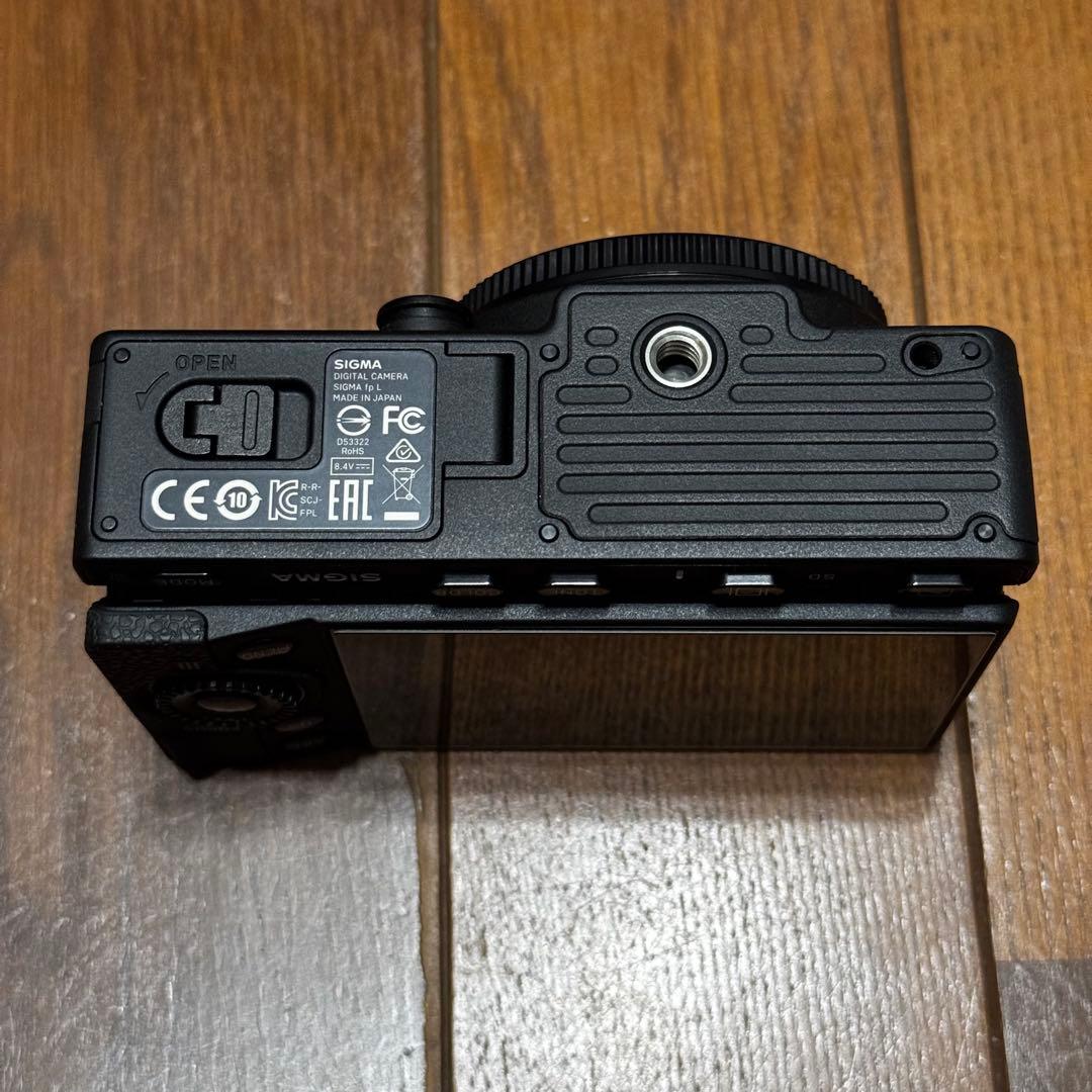 SIGMA fp L + 45mm F2.8 DG美品｜総額34万円｜付属品多数