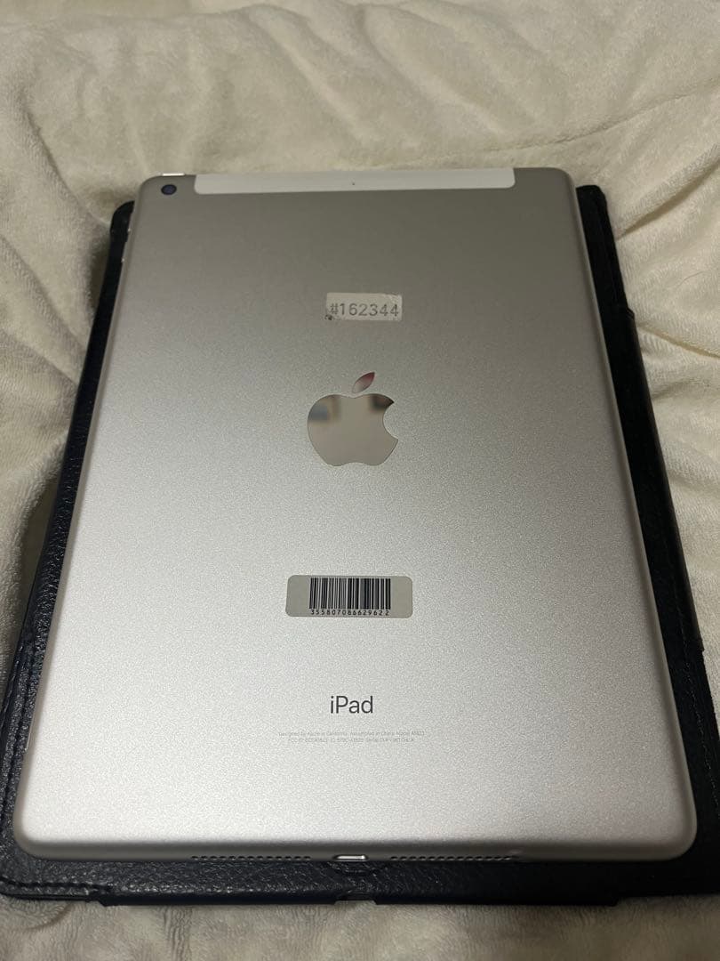 Apple iPad 第五世代本体 32GB wifiモデル