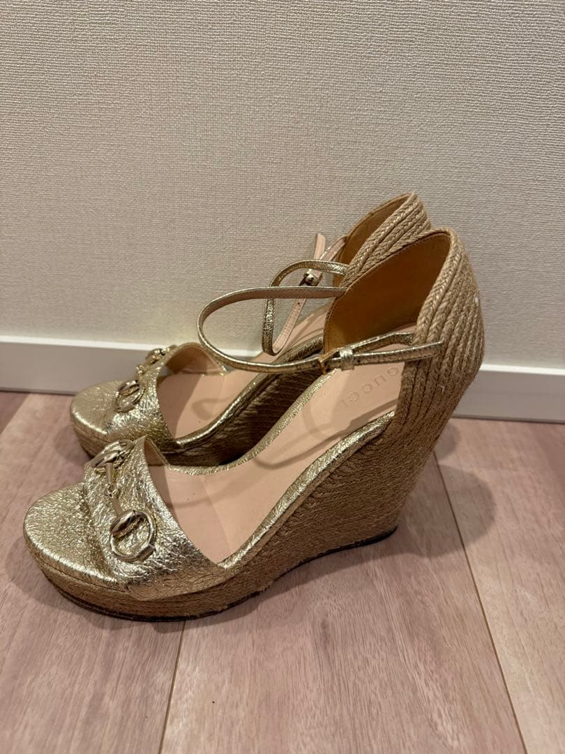 GUCCIグッチ　サンダル37