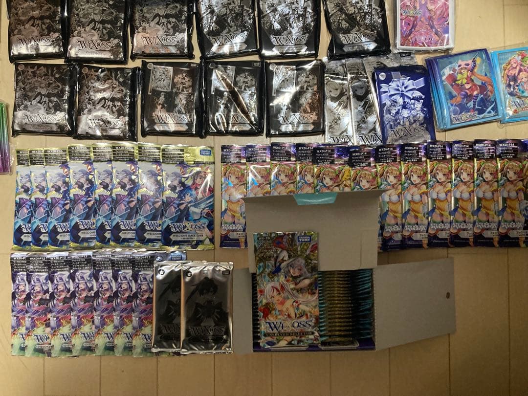 し*ぃ様 ウィクロス パック　スリーブ　特典　大量　wixoss