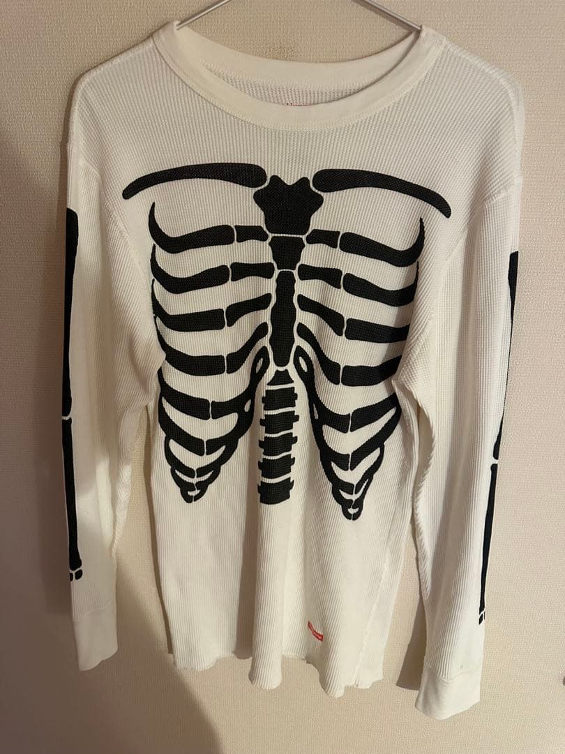 Supreme 骨 サーマル Mサイズ