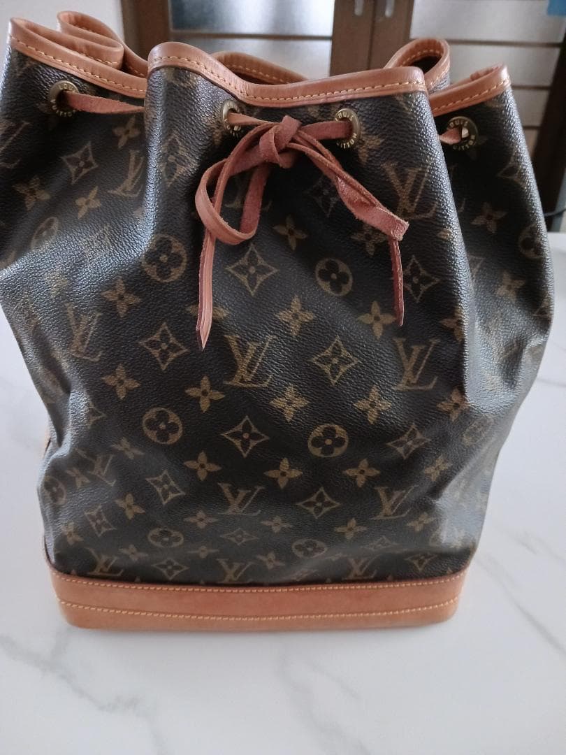 【美品】Louis Vuitton モノグラム ノエ