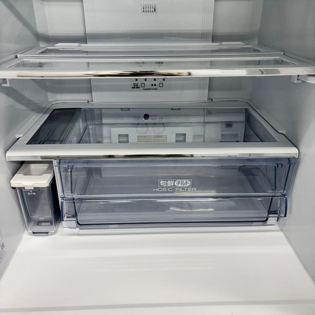 527AQUA 1〜4人暮らし用　大型冷蔵庫　200L強　自動製氷　右開き　小型