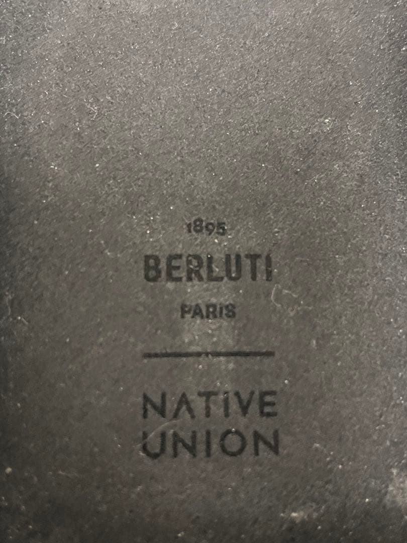 BERLUTI ベルルッティ　iPhoneケース