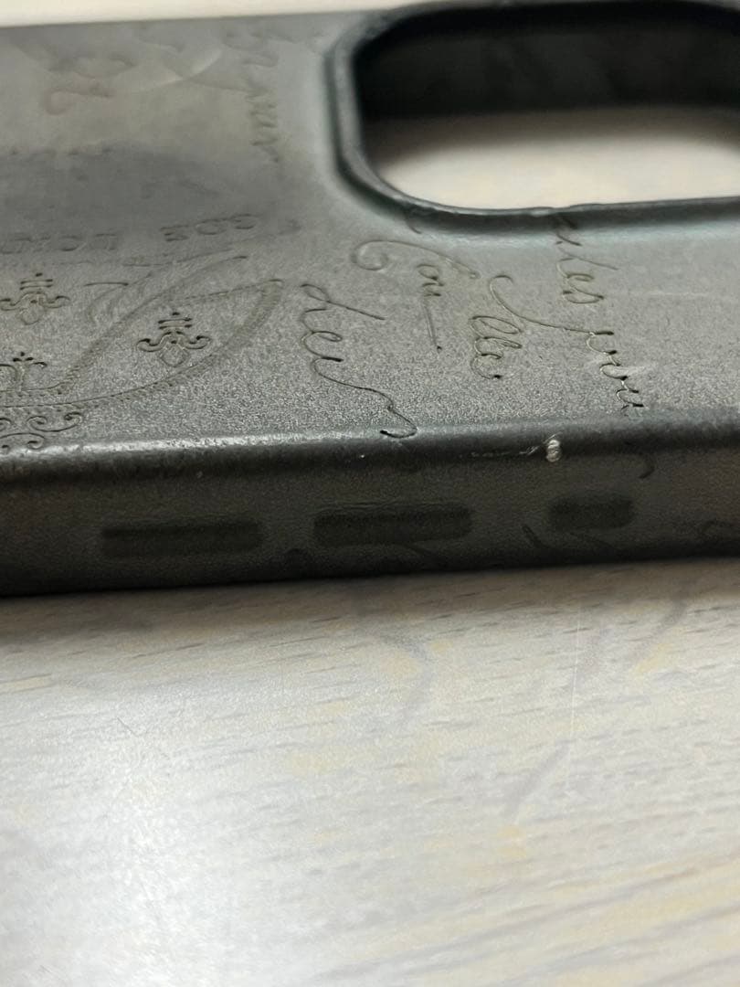 BERLUTI ベルルッティ　iPhoneケース