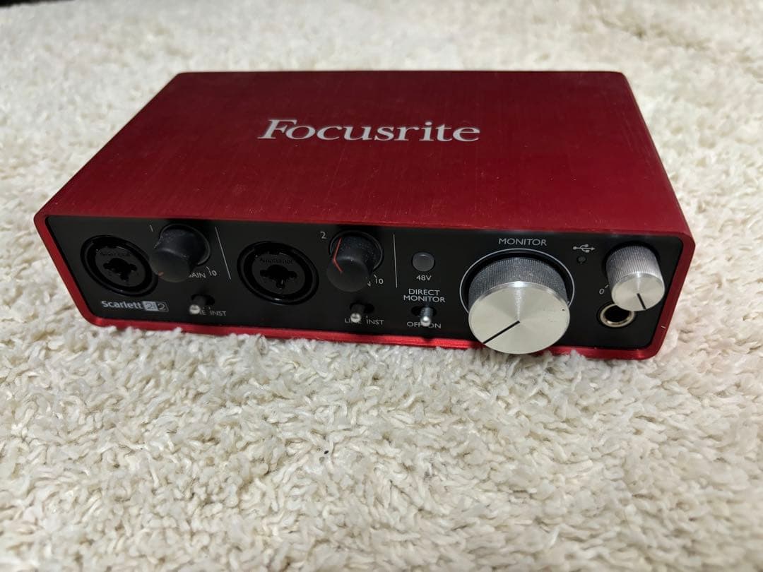 DJ機材 Focusrite Scarlett 2i2