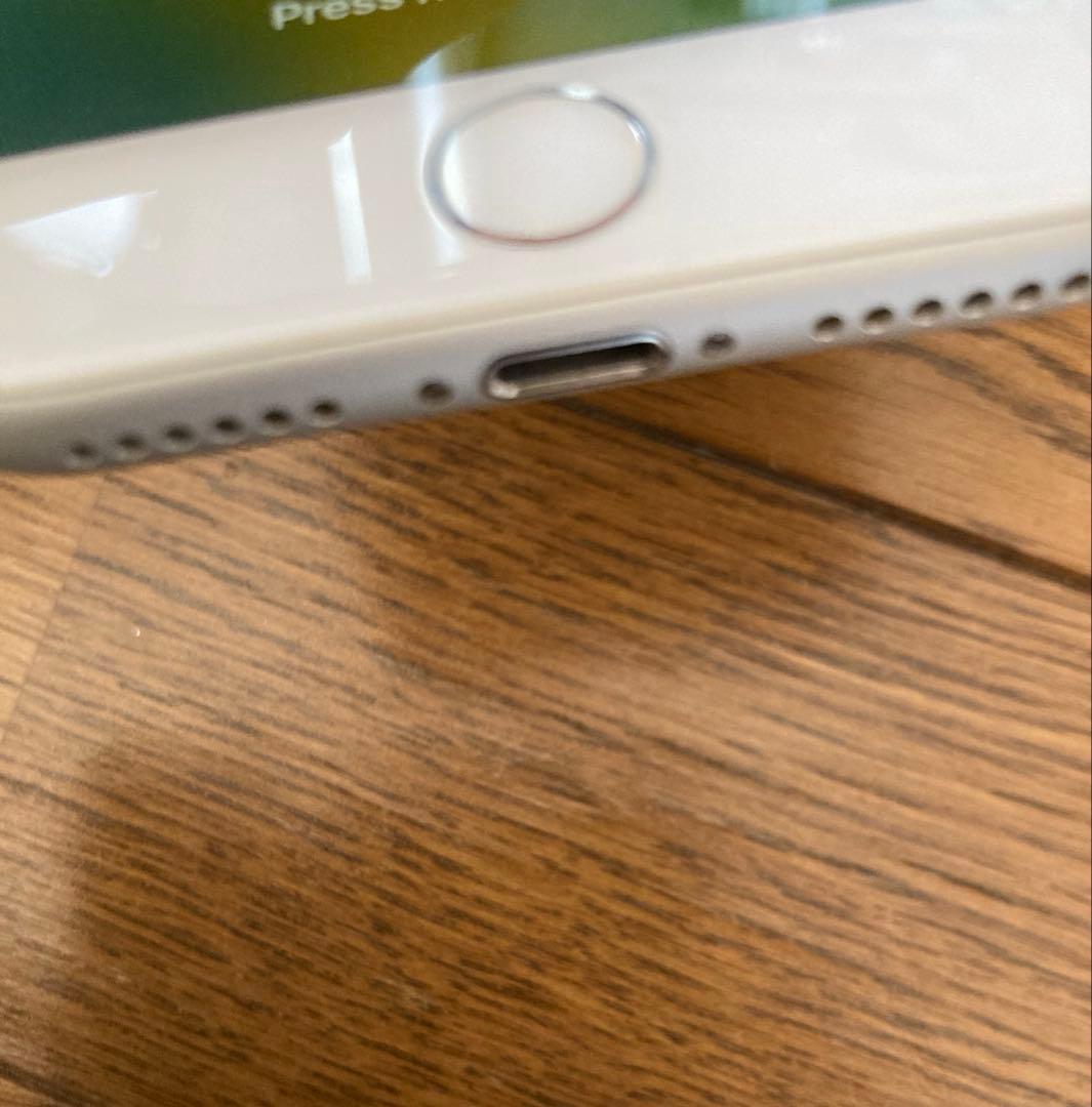 ジャンク品iPhone SE 第二世代